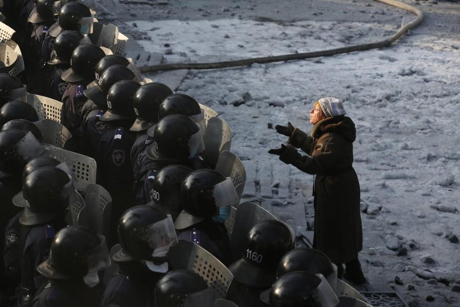 Unrest continues in Kiev