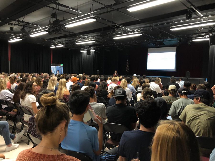 On August 29, PVHS students and parents attended College Knowledge Night, an event organized by the College and Career Center. This night was packed with over a hundred students and parents. 