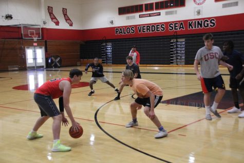 PVHS students show their abilities on the court during the March Madness tournament. (Photo by Luka Ardon)
