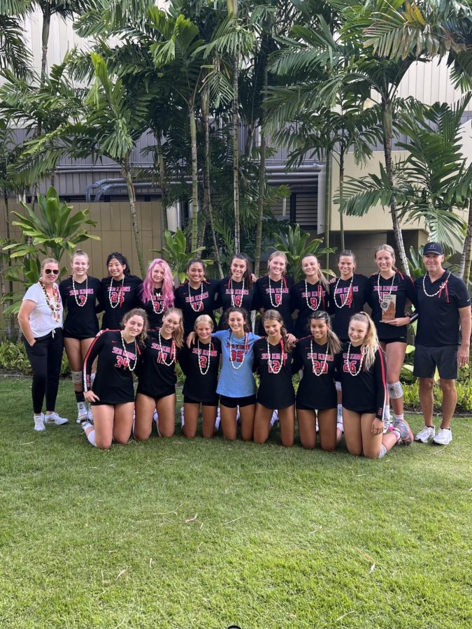 PVHS Girls Volleyball Team after placing third in the Hawaii tournament. (Photo courtesy of Tatum Lane)